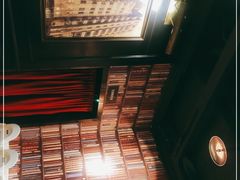 -V-ONE西雅图海鲜自助餐厅(仓山万达广场店)