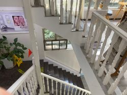 -痘博士昆明·国际祛痘领跑品牌