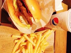 双层星级厚作和牛堡单人餐兑换券-肯德基(塔南店)