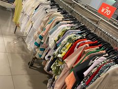 -H&M(鹏欣水游城店)