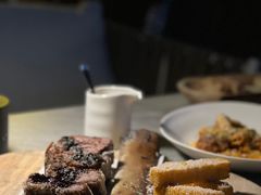 牛肋排配玉米条-Mercato莫卡多露台餐厅与酒吧(K11店)