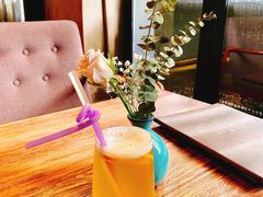Carbon茉莉冰茶-Carbon莫卡哆·意大利复古集市餐厅(杭州大厦店)