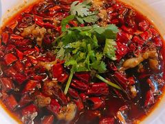 干锅牛蛙-胡桃里音乐酒馆(海雅缤纷城店)