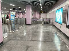 -四川北路(地铁站)