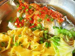 招牌鱼头面-屯屯面(海尔路店)