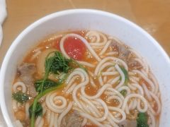 -三千粉牛肉米粉(来客茂店)