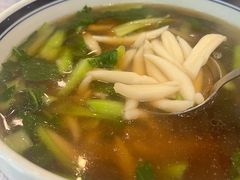 -披云山庄