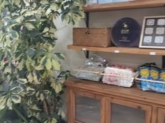 -AHAVA·Fang Baking Studio