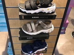 -斯凯奇(八达岭奥特莱斯店)