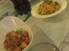 -锦龙国际酒店(天津奥体中心华苑地铁站店)