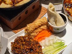 -百味地锅鸡(二店·财校分店)