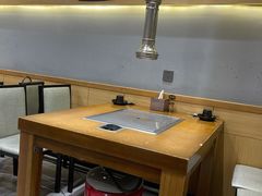 大堂-韩阳王石板烤肉