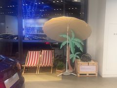 -TESLA 特斯拉(上海太古汇体验店)