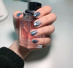 -妙睫屋日式美甲美睫