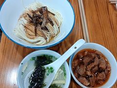 葱油拌面+辣肉浇-小方的面(徐家汇店)