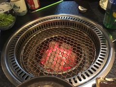 -炙忧烤肉屋(中国铁建广场店)