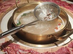 -牛人日志·鲜牛肉骨汤火锅(万科里瑧店)
