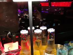 -赤红音乐现场(浦东金桥路店)
