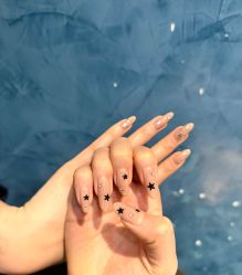 -悦指间美甲美睫