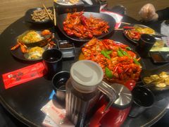 -沪小胖小龙虾(淮海中路旗舰店)