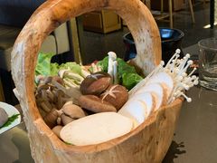 -捞王锅物料理(上海世茂广场店)