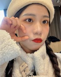 -赢韵美甲美睫瑞士净斑中心