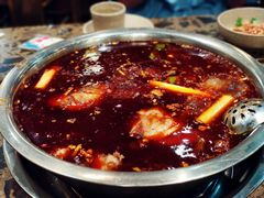 全红味锅底-肖肖酸萝卜鱼火锅(总店)