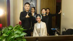 -盘子女人坊生日照·摄影馆(华强店)