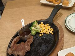 -摩欧客意式餐厅(高新活力汇店)