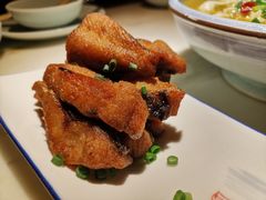 谭家酥鱼-谭家弄堂(亚欧商厦店)