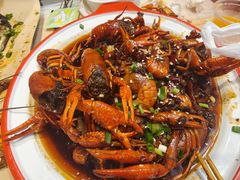 -郑记•不夜城烧烤•龙虾•虾蟹(黄鹤楼店)