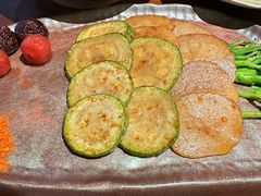 -包整·丝娃娃(一览甲秀楼风景店)