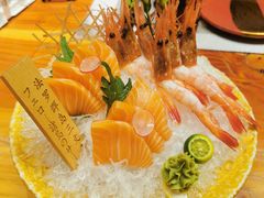 极品三文鱼刺身盛合-文三酒肆自助放题(新街口友谊广场店)