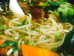 -陕味食族油泼面·小炒盖码面(双榆树店)