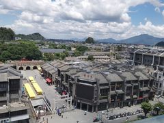 -四月吧餐厅(正阳步行街店)