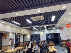 大堂-钢阳酸菜红烧牛肉面(季乐路店)