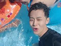-欢乐水魔方水世界