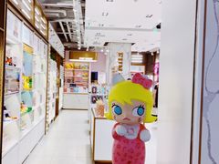 -泡泡玛特POPMART(蓝色港湾店)