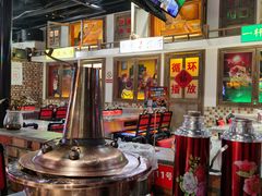 -马路牙子烧烤音乐酒馆(望京店)