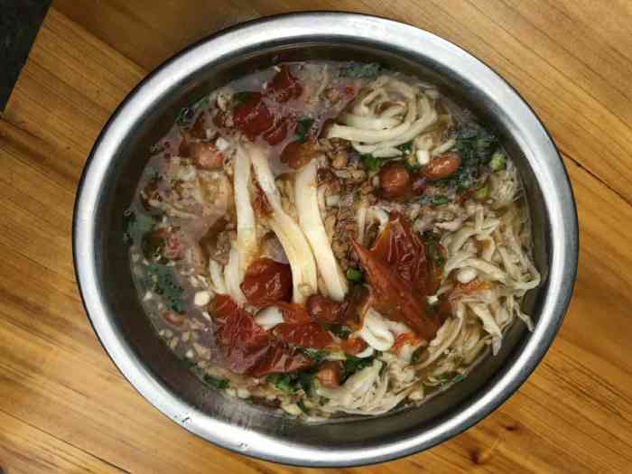 乐业黄老二干捞粉(东合店)-"第一次吃干捞粉 惊艳到我了 这次来到乐业