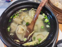 -馋三尺蟹粉小笼(人民广场店)