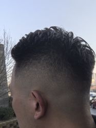 -ONE·男士国潮·美式渐变·理发馆·BARBER SHOP