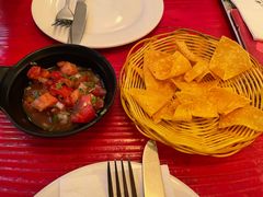 餐前玉米片-Pistolera Mexican Cantina女枪手墨西哥餐厅(碧云路店)