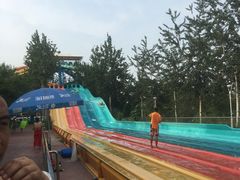 -欢乐水魔方水世界