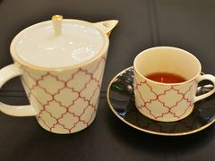 -Salon de The de Joel Robuchon(外滩18号店)