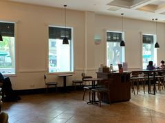 大堂-星巴克臻选(广州沙面店)