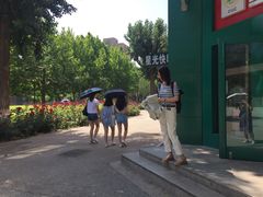 -星光教育超市(传媒大学店)