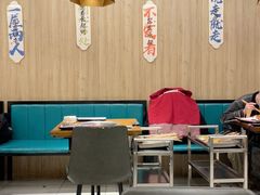 -牛串门串串香(东直门簋街总店)