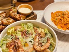 柠檬汁拌扒鲜虾牛油果沙拉-G+KITCHEN(龙湖狮山天街店)