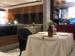 -阿妮叶李(光谷世界城店)